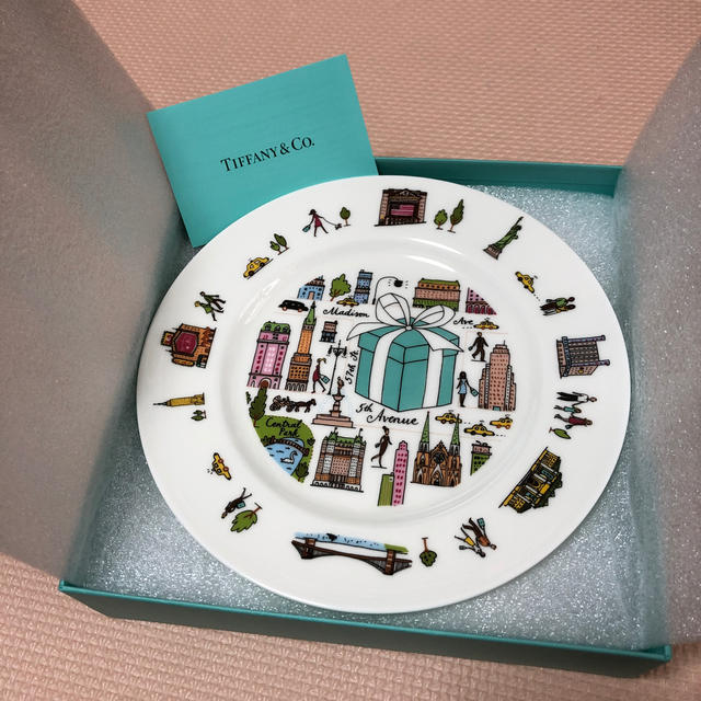 Tiffany & Co.(ティファニー)のティファニー  デザートプレート　2枚セット インテリア/住まい/日用品のキッチン/食器(食器)の商品写真