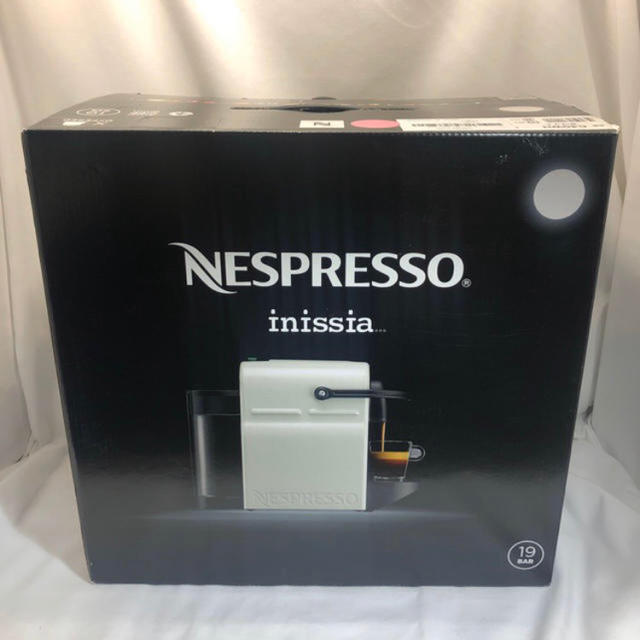 ネスプレッソ コーヒーメーカー イニッシア ホワイト C40WH