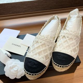 シャネル(CHANEL)のCHANEL シャネル　エスパドリーユ　サイズ37 即完売　(スリッポン/モカシン)