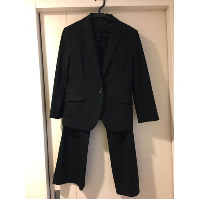 UNTITLED の黒のパンツスーツスーツ