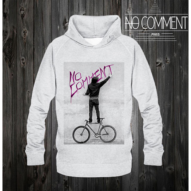 日本未入荷☆日本未上陸 NO COMMENT Paris パーカー 落書き-