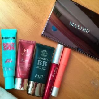 レブロン(REVLON)のコスメまとめ売り(BBクリーム)