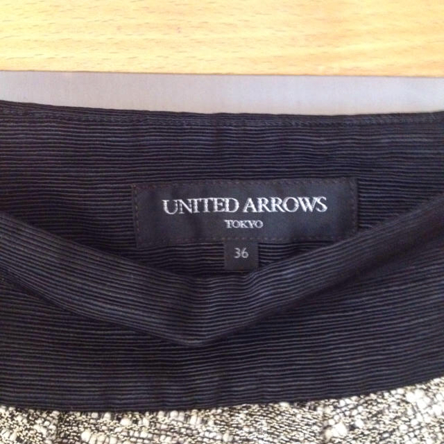UNITED ARROWS(ユナイテッドアローズ)のセール☆UNITED ARROWS SK レディースのスカート(ひざ丈スカート)の商品写真
