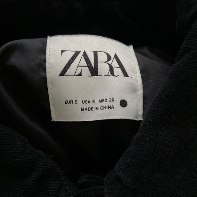 ZARA(ザラ)のzara ザラ　今季新作　ポケット付きコンビジャケット レディースのジャケット/アウター(ミリタリージャケット)の商品写真