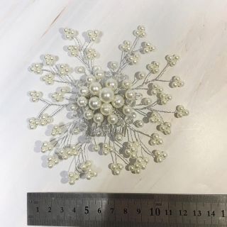 新商品 ヘアアクセサリー 手作り 髪飾り 小物 ピアノ 発表会 花パールビーズの通販 By Asako S Shop ラクマ