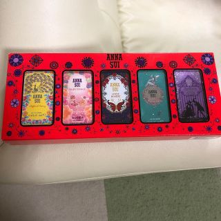 アナスイ(ANNA SUI)のANNA SUIアナスイミニ香水セット(香水(女性用))