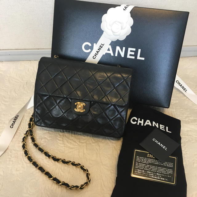 カラーブラックシャネル CHANEL ミニマトラッセ