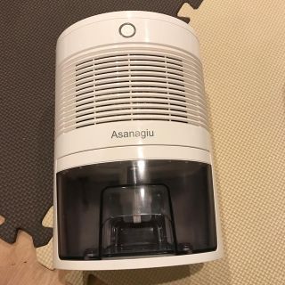 美品　Asanagiu ミニ除湿機(加湿器/除湿機)