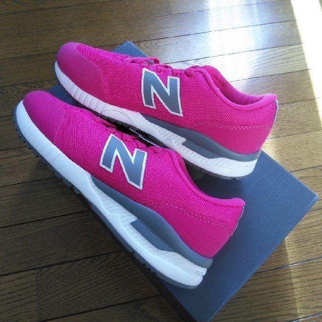 New Balance(ニューバランス)の新品！ニューバランス new balance スリッポン スニーカ23.5 キッズ/ベビー/マタニティのキッズ靴/シューズ(15cm~)(スニーカー)の商品写真