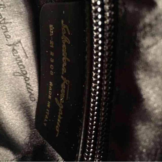 Salvatore Ferragamo(サルヴァトーレフェラガモ)のフェラガモ ハンドバッグ（ボリード型） レディースのバッグ(ハンドバッグ)の商品写真