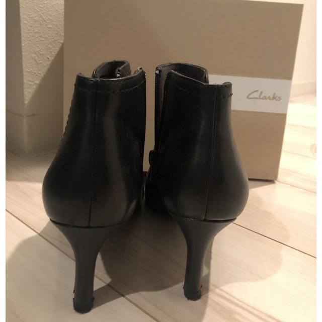 Clarks(クラークス)の★美品★Clarks ブーツ　UK4.5/23.5cm レディースの靴/シューズ(ブーツ)の商品写真