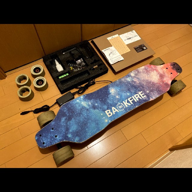 名入れ無料】 超高性能・高スペック 電動スケボー▽BACKFIRE G2s +