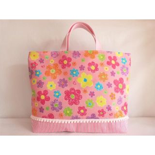 お花の レッスンバッグ 通園バッグ　 女の子 ハンドメイド　入学　入園(レッスンバッグ)