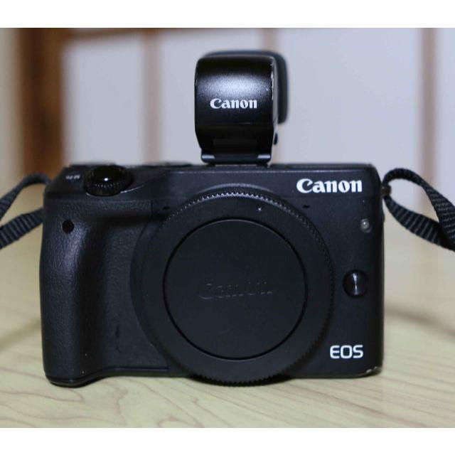 Canon(キヤノン)のCanon ミラーレス一眼カメラ EOS M3　レンズ４本、バッテリーパック他付 スマホ/家電/カメラのカメラ(ミラーレス一眼)の商品写真