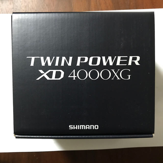 SHIMANO(シマノ)のツインパワー  XD 4000XG スポーツ/アウトドアのフィッシング(リール)の商品写真