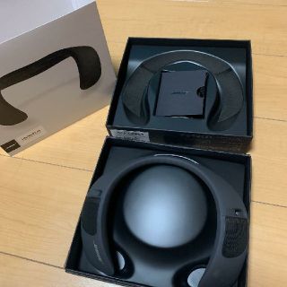 ボーズ(BOSE)のBose SoundWear speaker ウェアラブルネックスピーカー(ヘッドフォン/イヤフォン)