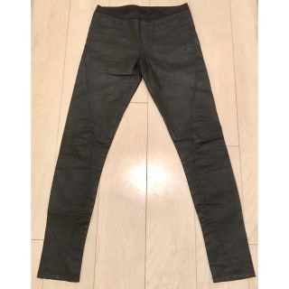 ザラ(ZARA)のZARA☆レギンス スキニー レザーコーティング 黒(レギンス/スパッツ)