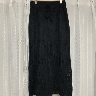 ダブルクローゼット(w closet)のw closet クロシェ編み ロングスカート  黒(ロングスカート)