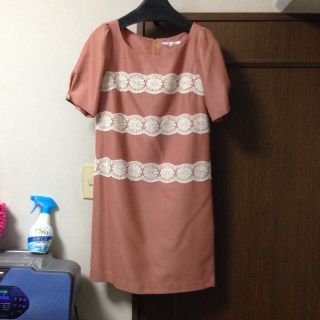 プライドグライド(prideglide)のレースボーダーワンピース👗(ひざ丈ワンピース)