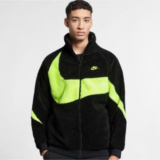 ナイキ(NIKE)の新品即日発送　ナイキ スウッシュ ボアリバーシブルジャケット (その他)