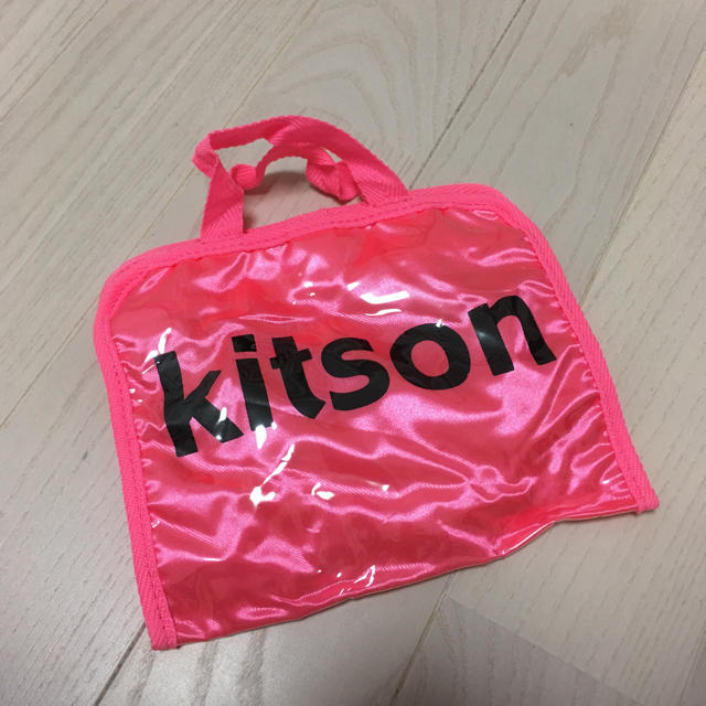 KITSON(キットソン)のKitson キットソン ポーチ レディースのファッション小物(ポーチ)の商品写真