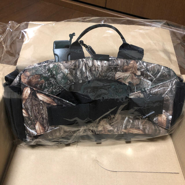 Supreme waist bag 19fw 立ち上げ camo