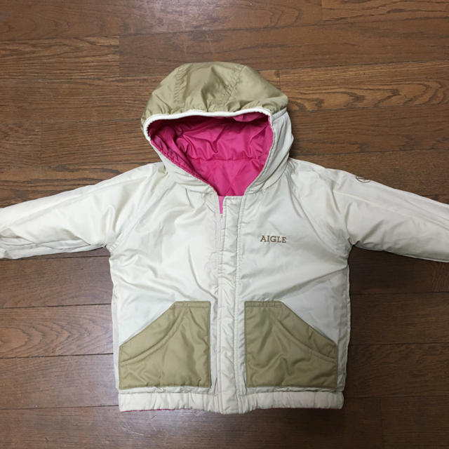 AIGLE(エーグル)のAIGLE リバーシブルダウンジャケット キッズ/ベビー/マタニティのキッズ服女の子用(90cm~)(ジャケット/上着)の商品写真