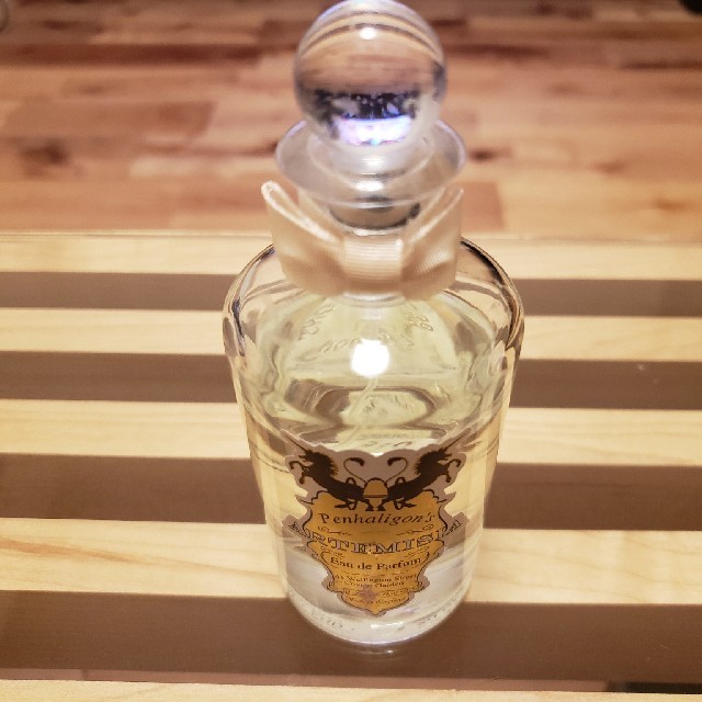 アルテミジア　ペンハリガン　PENHALIGON'S