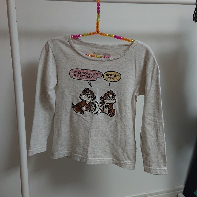 SHOO・LA・RUE(シューラルー)のSHOO・LA・RUE チップ&デール 刺繍ロンT キッズ/ベビー/マタニティのキッズ服男の子用(90cm~)(Tシャツ/カットソー)の商品写真