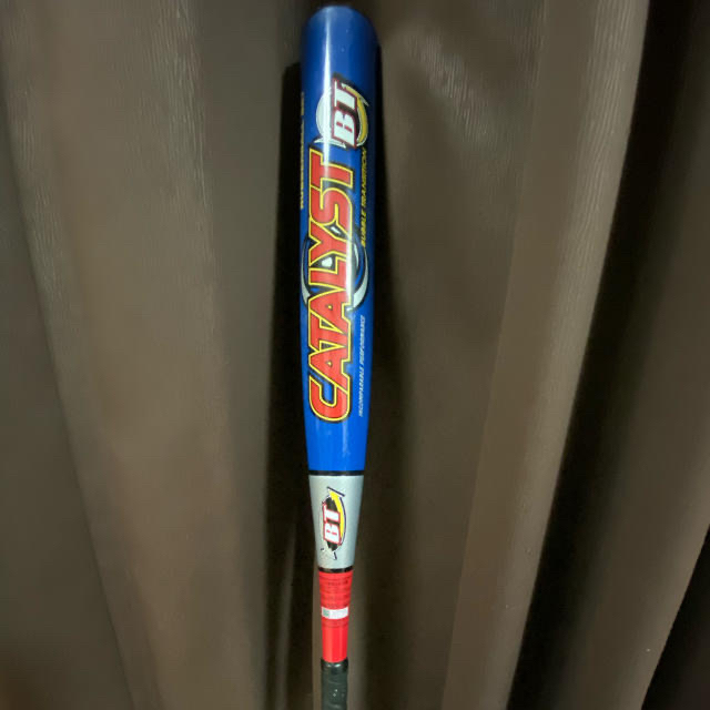 Louisville Slugger(ルイスビルスラッガー)のカタリスト　バッド スポーツ/アウトドアの野球(バット)の商品写真