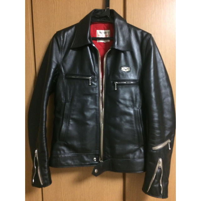 Lewis Leathers(ルイスレザー)の希少 ルイス ドミネーター 美品 カウハイドTFベージュテープ メンズのジャケット/アウター(ライダースジャケット)の商品写真