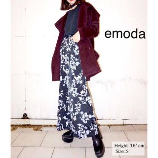 エモダ(EMODA)のemoda(カジュアルパンツ)