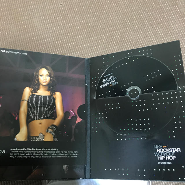 NIKE(ナイキ)のRihanna×NIKE DVD エンタメ/ホビーのDVD/ブルーレイ(ミュージック)の商品写真