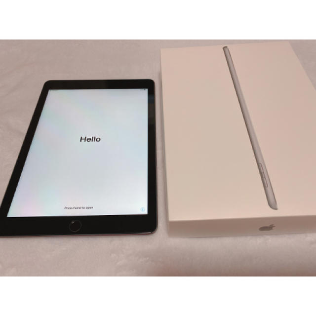 iPad - iPad第6世代 9.7インチ 32GB スペースグレイの通販 by minorin's shop｜アイパッドならラクマ