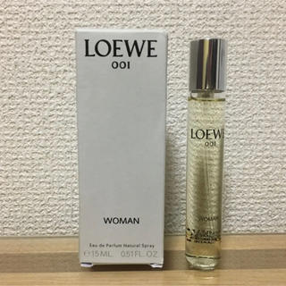ロエベ(LOEWE)のLOEWE 001 woman 新品未使用(香水(女性用))