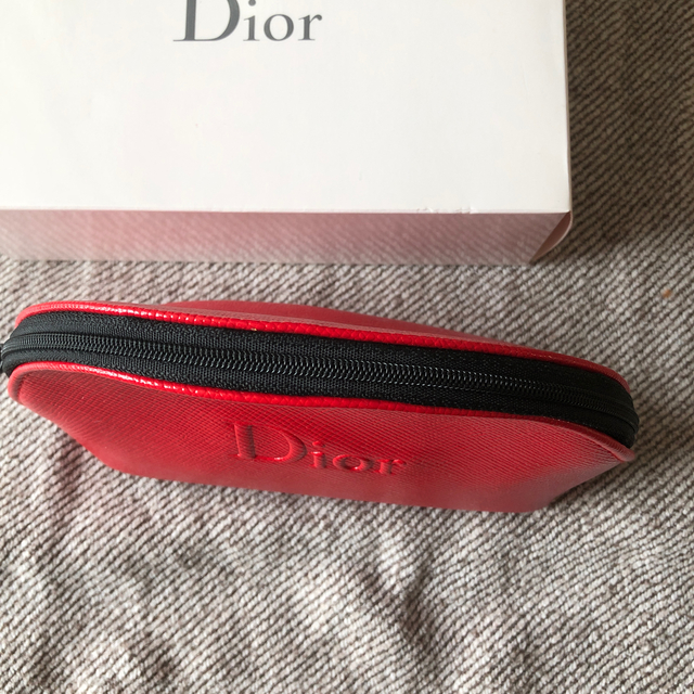 Dior(ディオール)のDior ディオール ノベルティ ポーチ レッド レディースのファッション小物(ポーチ)の商品写真