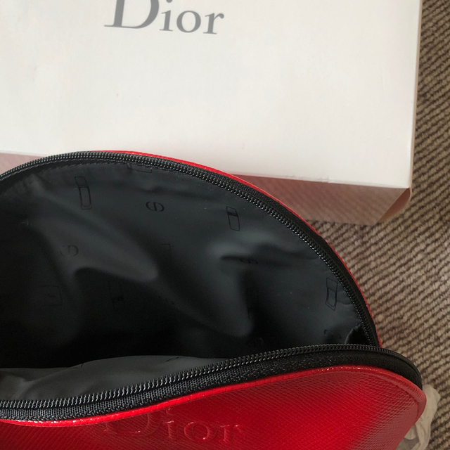 Dior(ディオール)のDior ディオール ノベルティ ポーチ レッド レディースのファッション小物(ポーチ)の商品写真