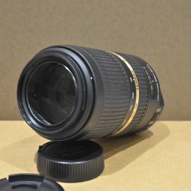 TAMRON(タムロン)のタムロン 70-300mm F/4.5-5.6望遠ズームレンズ元箱付美品ニコン用 スマホ/家電/カメラのカメラ(レンズ(ズーム))の商品写真