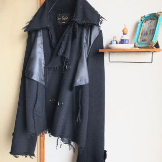 コムデギャルソン(COMME des GARCONS)の黒Pコートcheryl creationカロリナ個性的コート(ピーコート)