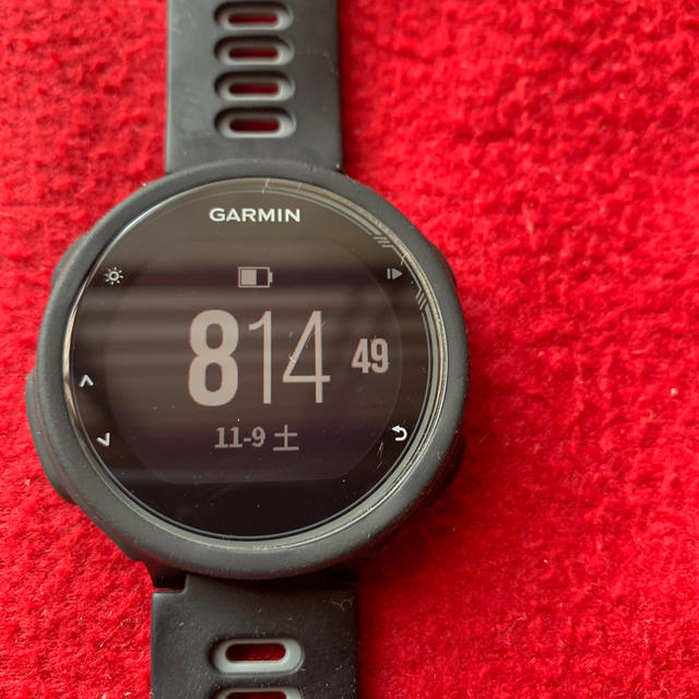 GARMIN(ガーミン)のgarmin  735XTJ  forathlete  付属品 は新品 チケットのスポーツ(ランニング/ジョギング)の商品写真