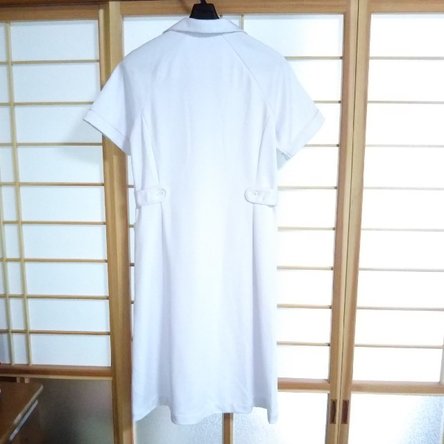 ナース服＋ナースキャップのセット(正規品)🌿 エンタメ/ホビーのコスプレ(小道具)の商品写真