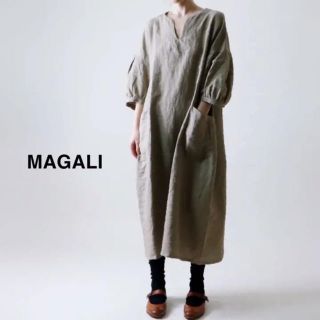 ネストローブ(nest Robe)のMAGALI（マガリ）タックスリーブ リネン ワンピース(ロングワンピース/マキシワンピース)