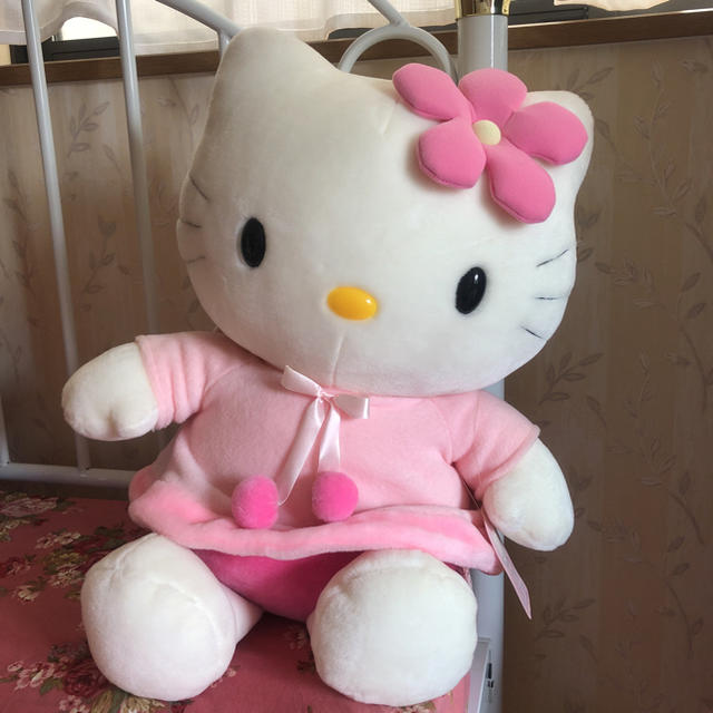 値下げ中！キティちゃん ぬいぐるみ Hello kitty Angel 天使