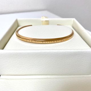 ダニエルウェリントン(Daniel Wellington)のバングル(バングル/リストバンド)