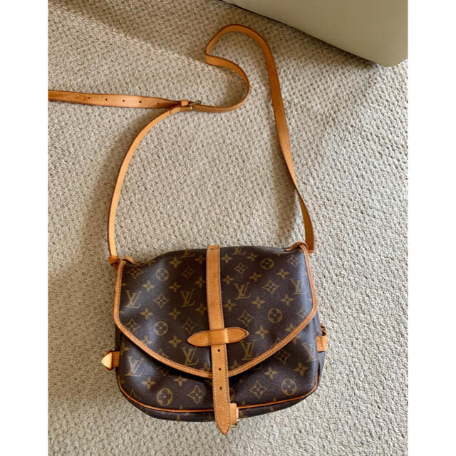 LOUIS VUITTON ソミュール ショルダーバッグ - レディースファッション LOUIS VUITTON ソミュール ショルダーバッグ - レディースファッション