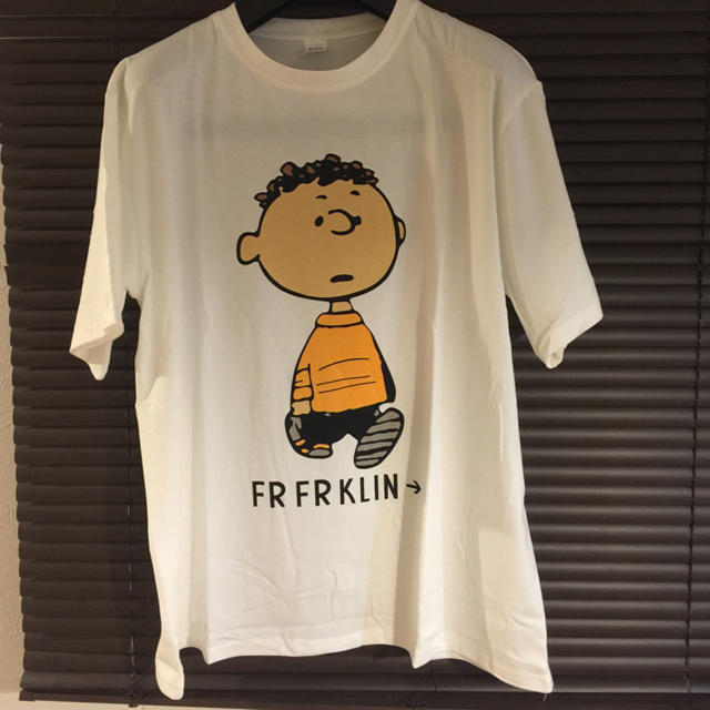 ビックシルエットチャーリーブラウンデザインプリント tシャツⓂ️サイズ レディースのトップス(Tシャツ(半袖/袖なし))の商品写真