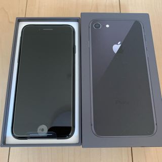 アップル(Apple)の新品未使用　iPhone8 64GB SIMフリー(スマートフォン本体)