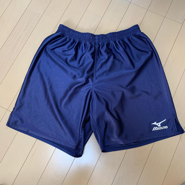 MIZUNO(ミズノ)のミズノ　ゲームパンツLサイズ スポーツ/アウトドアのサッカー/フットサル(ウェア)の商品写真