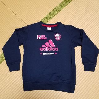 アディダス(adidas)のadidas　kids トレーナー(Tシャツ/カットソー)