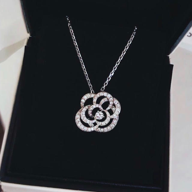 CHANEL ファインジュエリー カメリア ネックレス 125650円 セール正規